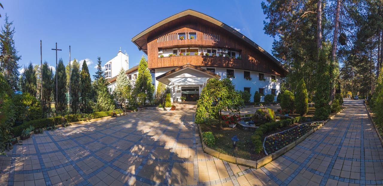 Отель boutique hotel Borova Gora Pirdop-4